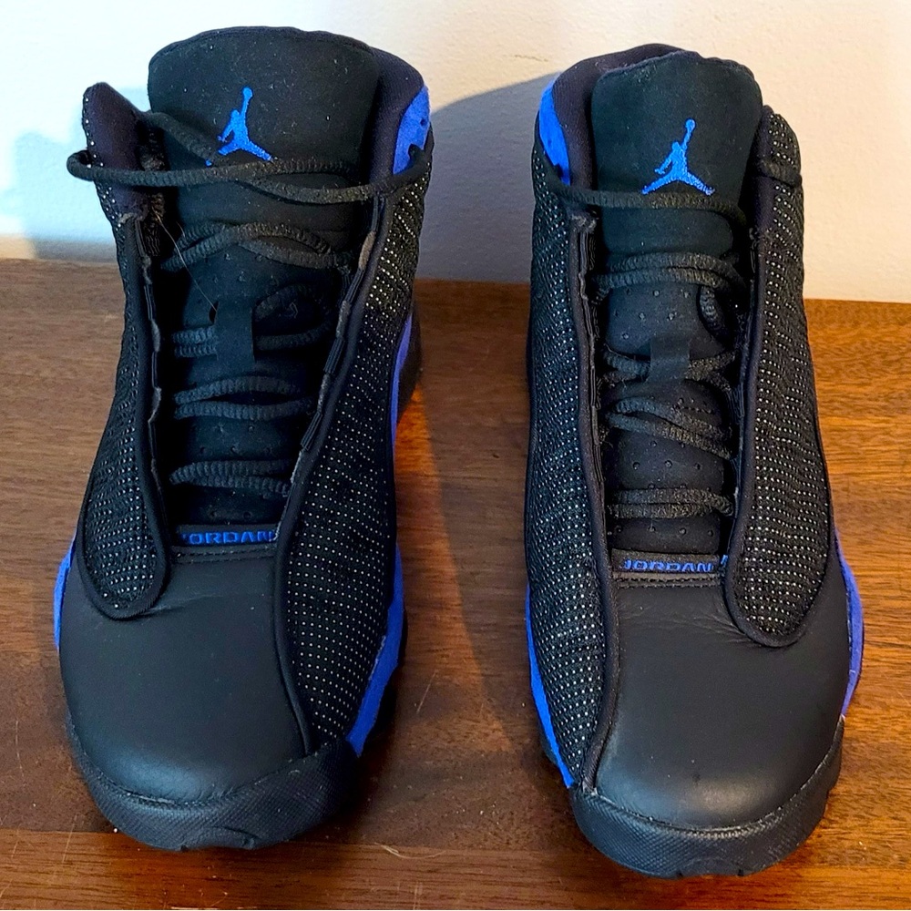 Air Jordan 13 Retro “Hyper Royal” 
5Y US Boys, 6.5 US Women